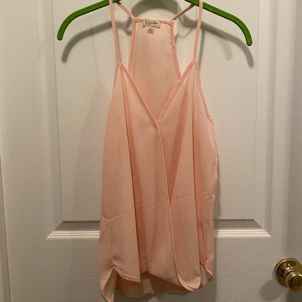 Pink tank